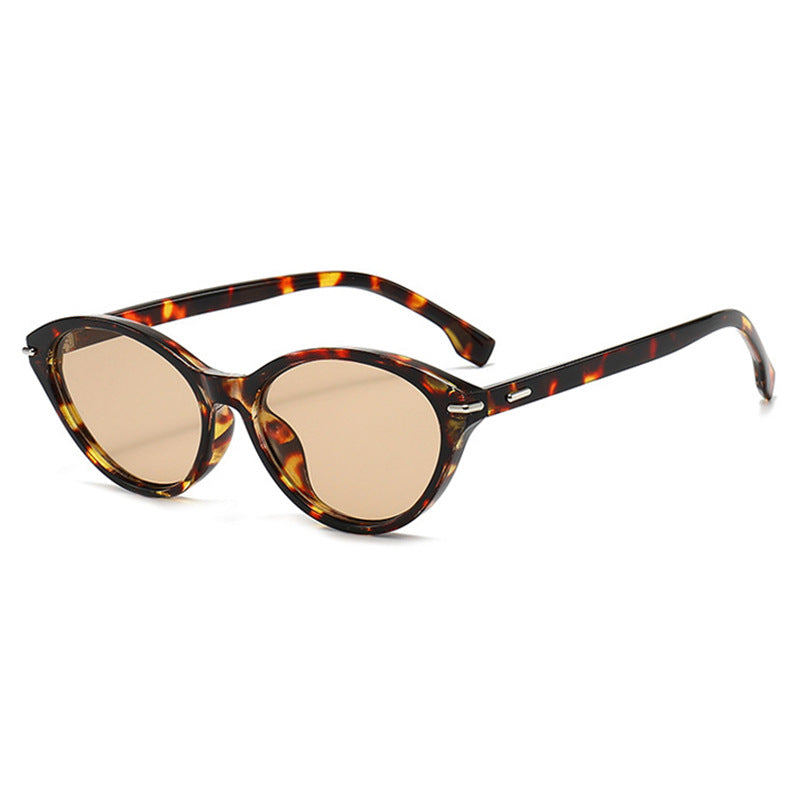 Damen Designer-Brille im stilvollen Katzenaugen-Design Karnz