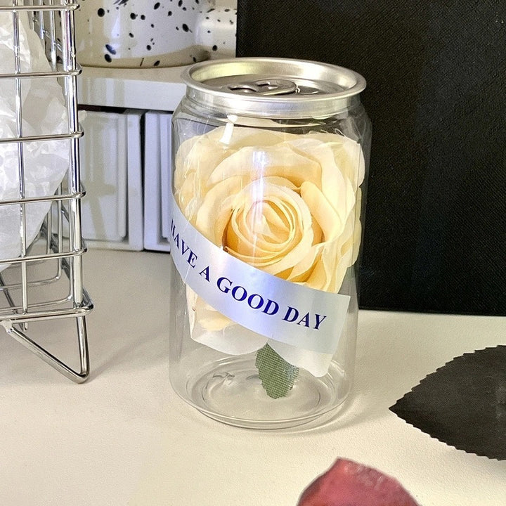 Dekorative Rosen In Glasbehälter Karnz