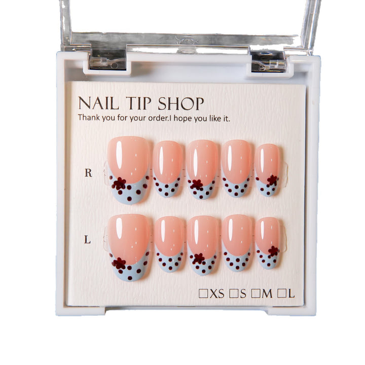 Dekorative Press-On Nageltips mit Blumenmustern