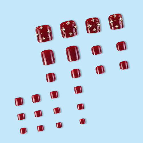 Fußnagelkunstset mit elegantem Design und Glitzerakzenten Karnz
