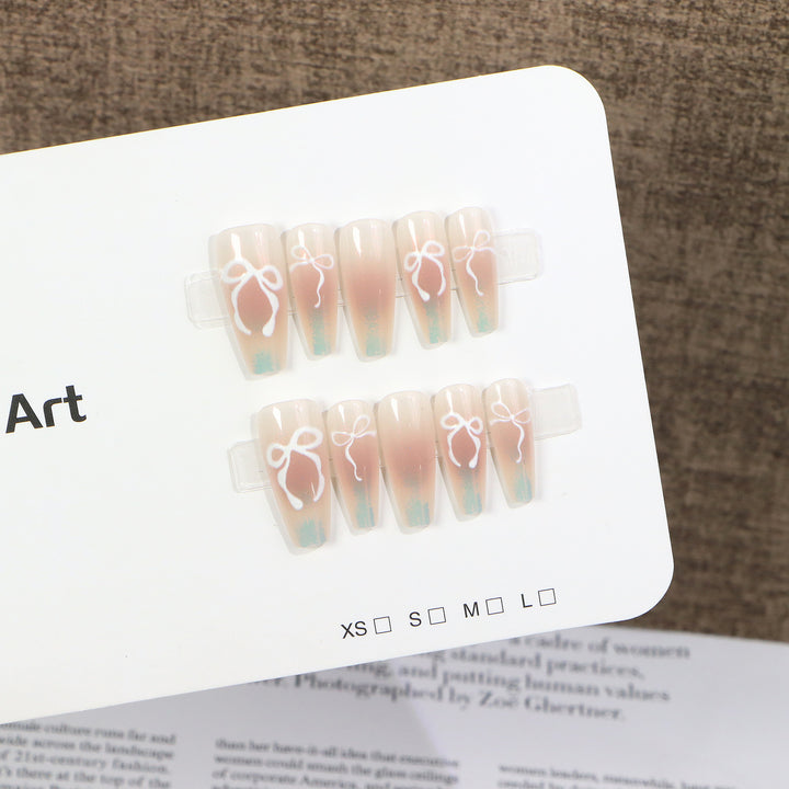Dekorativer Press-On Nagel Set mit Schleifen Design Karnz