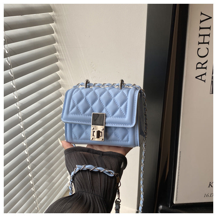Elegante gesteppte Mini-Umhängetasche