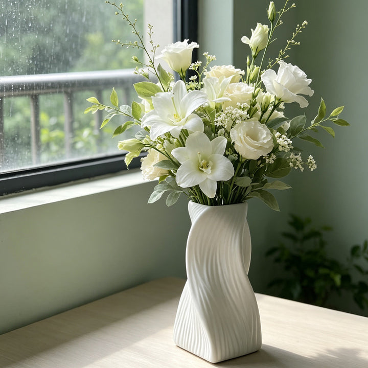 Moderne Skulpturale Dekorative Vase Karnz