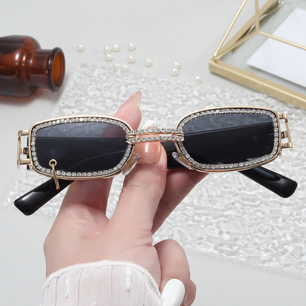 Damen modische Sonnenbrille mit funkelndem Kristallrahmen Karnz