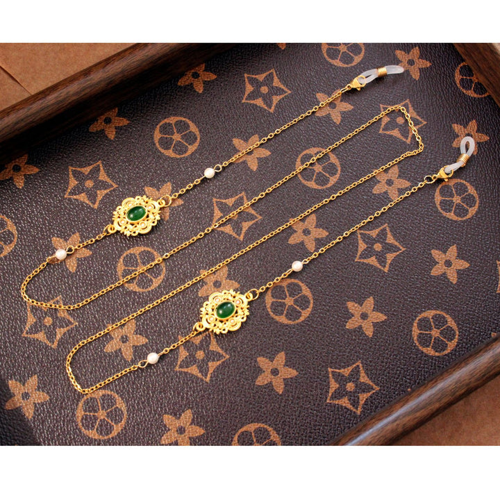 Elegante Schmuckhalterkette mit Perlen und Grüner Steindekoration Karnz