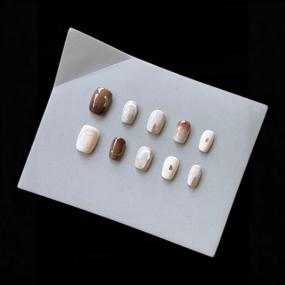 Künstlerisches marmoriertes Press-On-Nagelset