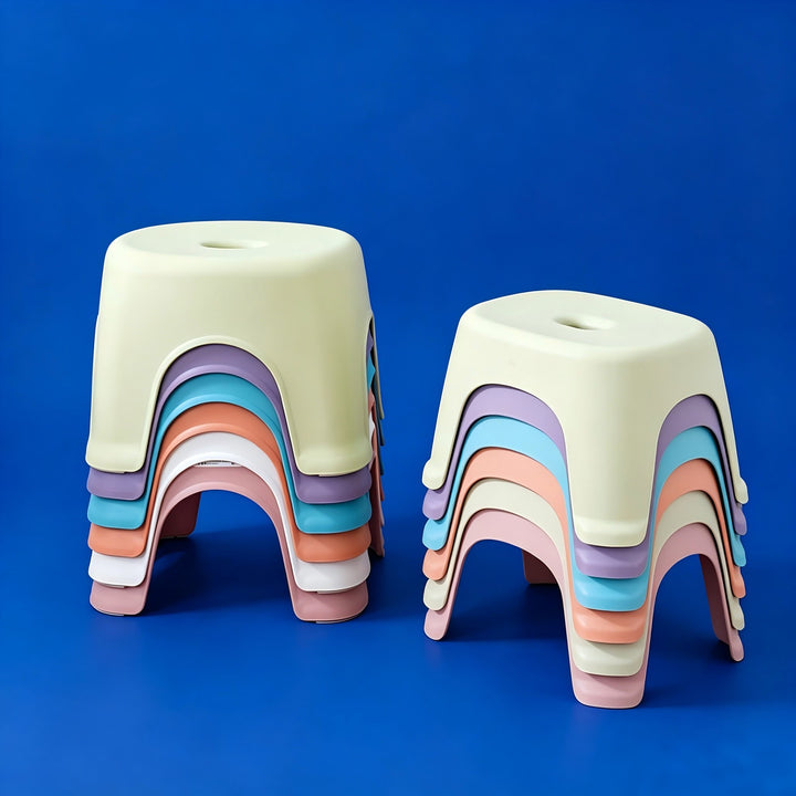Funktionaler Hocker Karnz