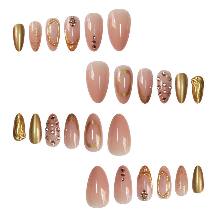 Glamouröse 3D-Nagelkunstverlängerungen Karnz