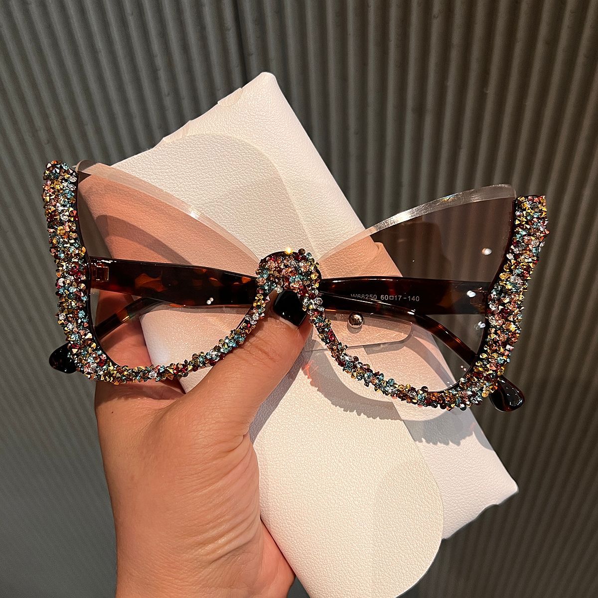 Damen Designer Brille Karnz