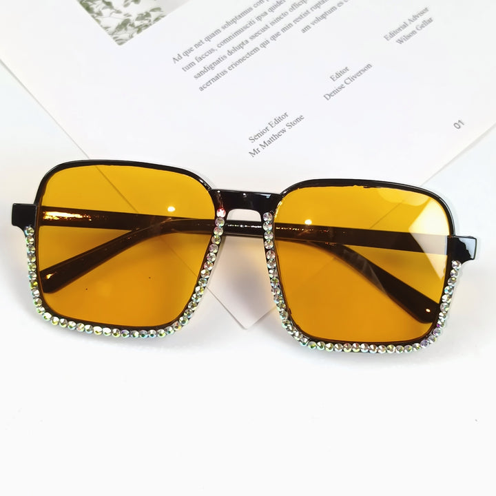 Damen Glamouröse Sonnenbrille mit funkelndem Strass-Besatz Karnz