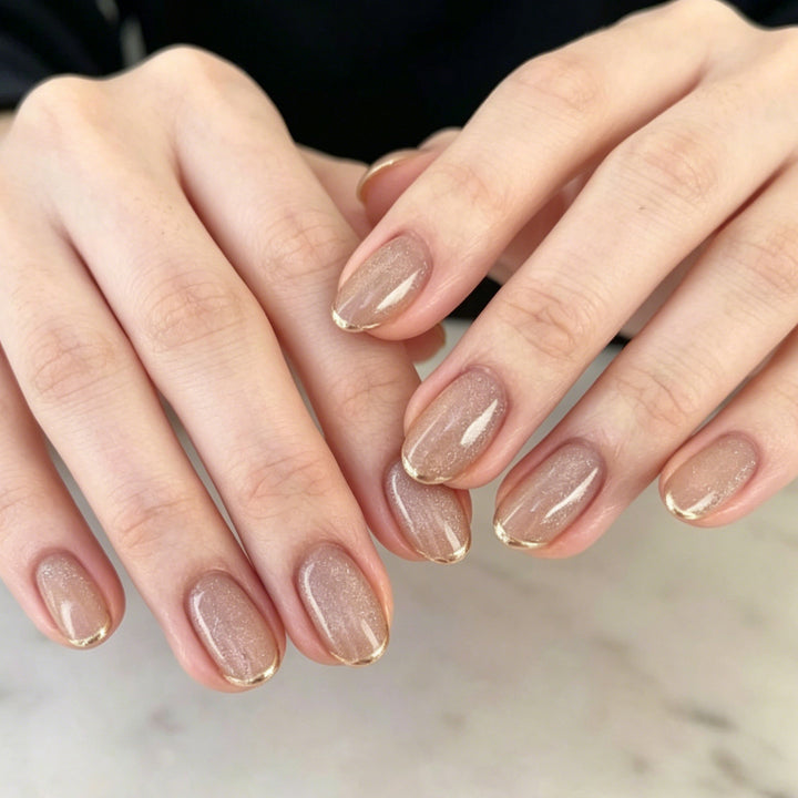 Elegante Glänzende Nagelkunst Verlängerungen Karnz
