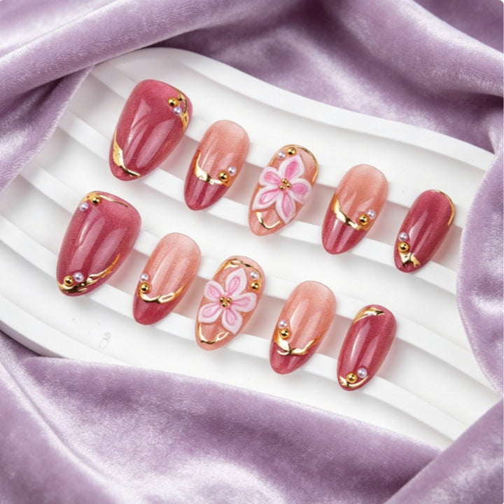 Dekoratives Floral Press-On Nagelset Karnz