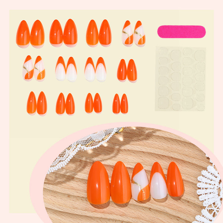Premium Stylische Press-On Nagelset mit Eleganten Designelementen Karnz