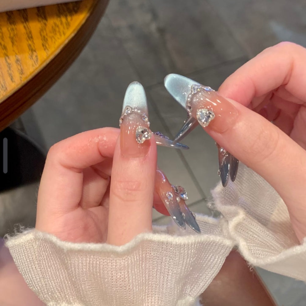 Künstlerisches Langes Stiletto Press-On Nagelset Karnz