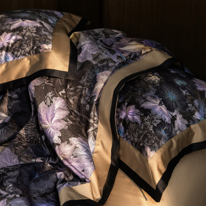 Luxuriöses Botanisches Jacquard-Satin-Bettdeckenbezug-Set mit Kontrastsaum und verdecktem Verschluss
