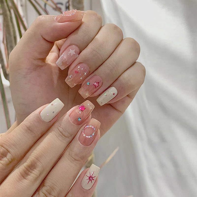 Künstlerisches Press-On Nail Set mit himmlischem Design Karnz 1789389432