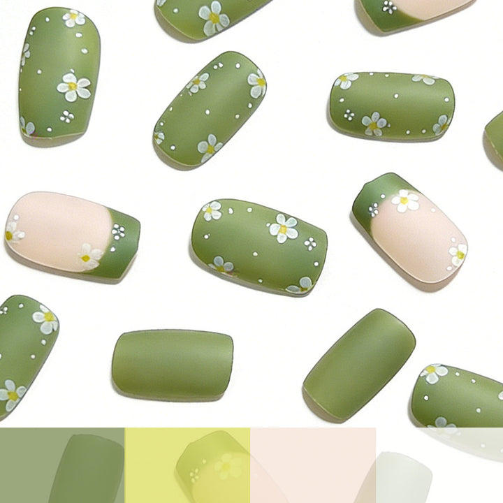 Floral Accent Nail Art Karnz