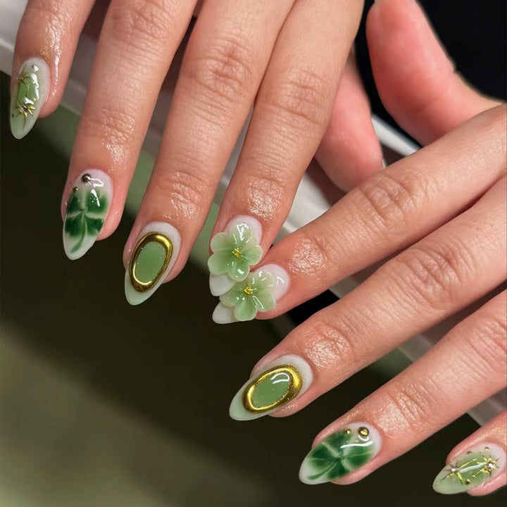 Floral Artikulierte Druck-on Nagel Set Karnz