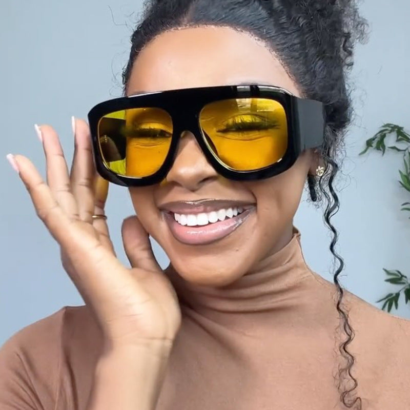 Damen modische Oversized Sonnenbrille mit markantem Design Karnz
