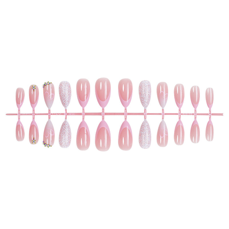 Dekoratives Press-On Nagelset mit eleganten Gradient Designs Karnz