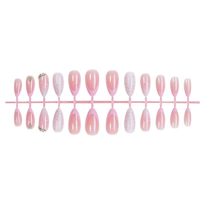 Dekoratives Press-On Nagelset mit eleganten Gradient Designs Karnz
