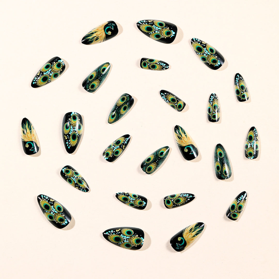 Pfau-inspiriertes 3D-Nail Art Set Karnz