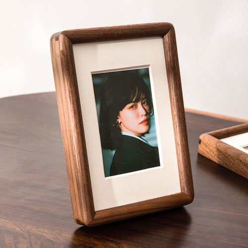 Rustikaler Holzfoto-Rahmen für die Tischanzeige