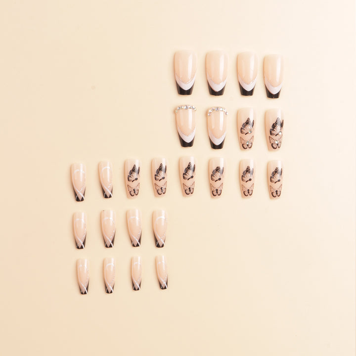Künstlerische Lange Stiletto Press-On Nagelkunst mit Schmetterlingsdesign Karnz
