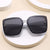 Damen modische quadratische Sonnenbrille mit extravagantem Design Karnz
