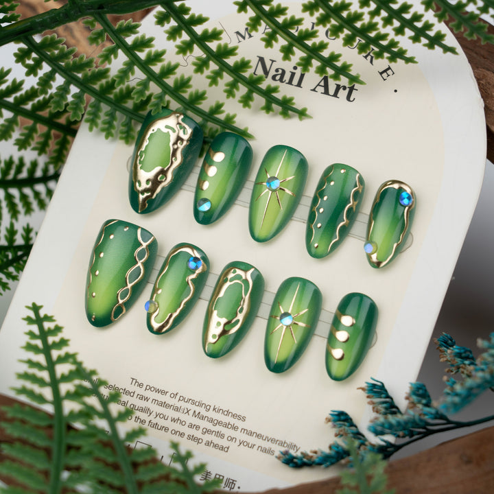 Dekorative Nagelspitzen Set