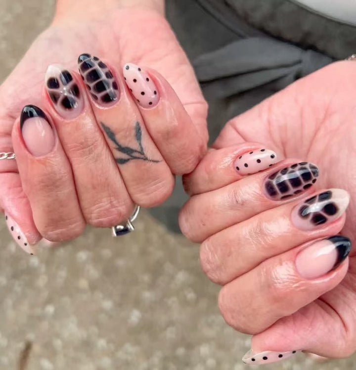 Künstlerisches Tierdruck Nagelkunstset Karnz