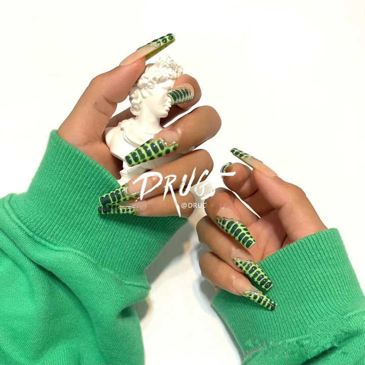 Nail-Art-Kunstset mit modernem Design Karnz