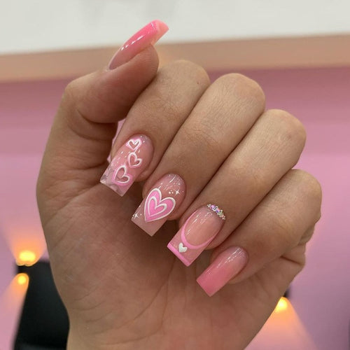 Dekorative Gel-Nagelkunstverlängerungen Karnz