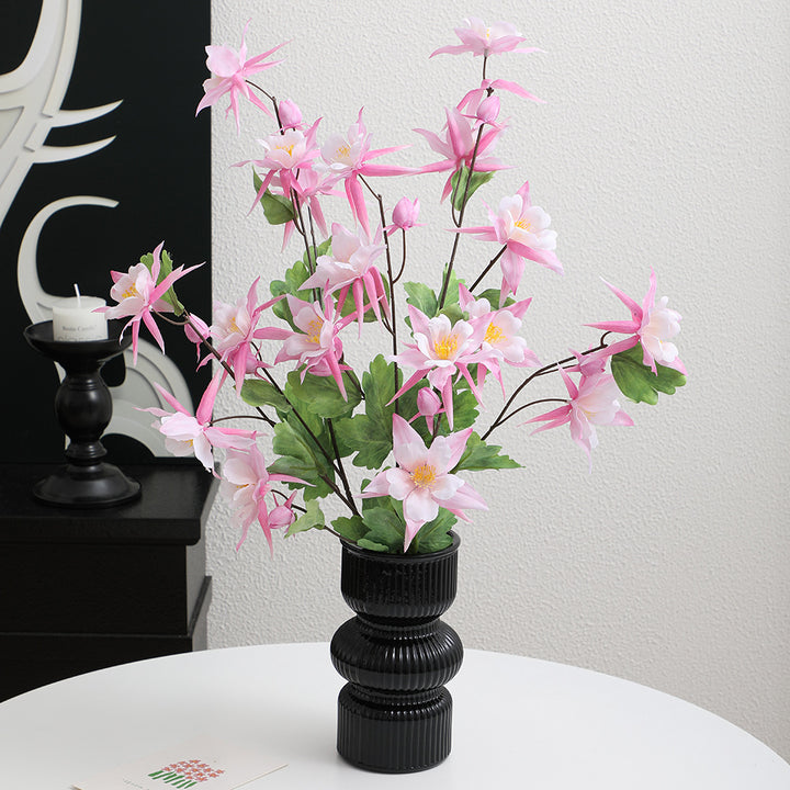 Künstlicher Blumenstrauß mit detailreichen Blüten und Blättern Karnz