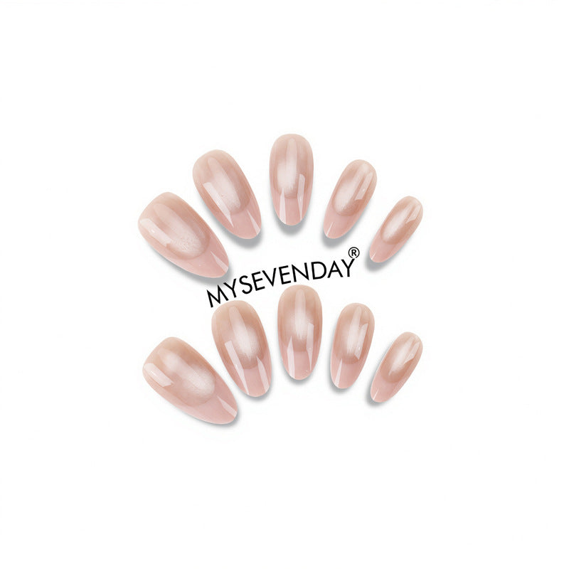 Elegante Press-On Nagelset mit French Tip Design Karnz