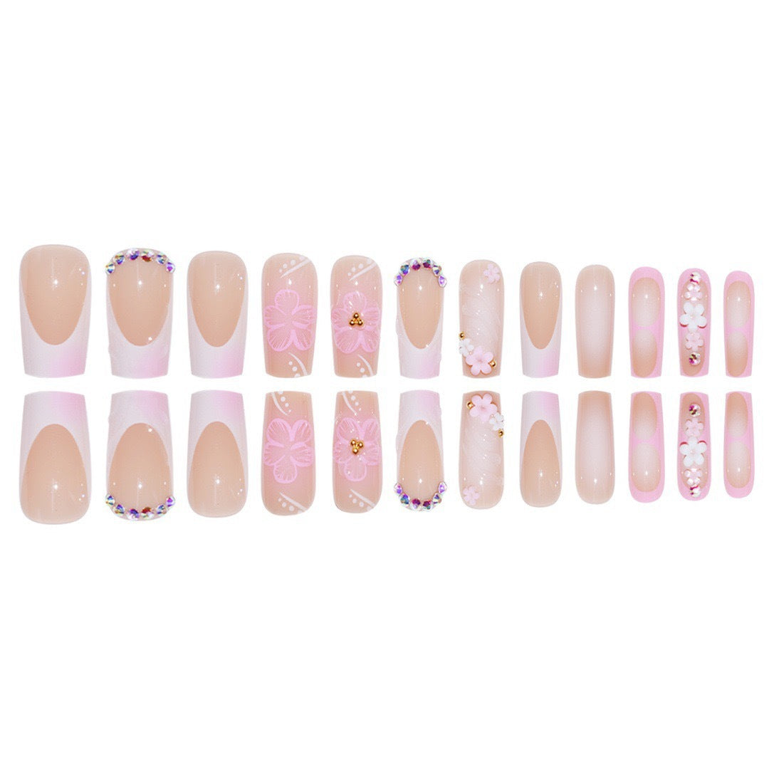 Dekorative Blumige Acryl-Nagelverzierungen Karnz