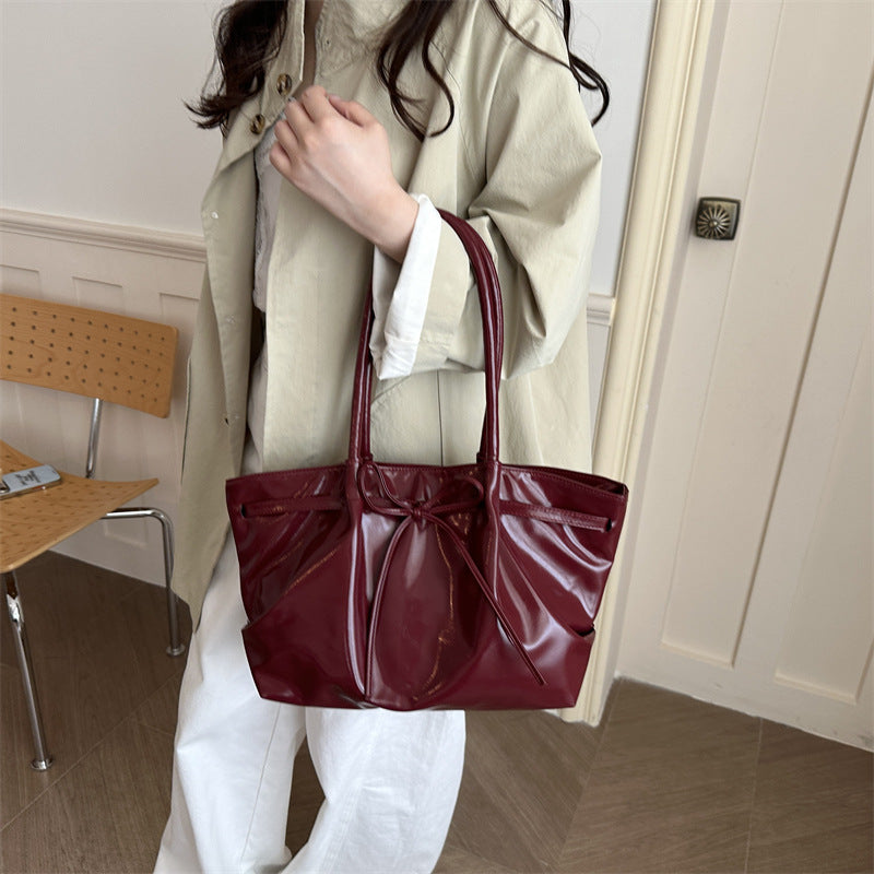 Elegante Patentleder Tote Bag
