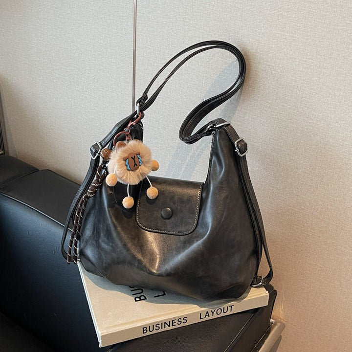 Moderne Schultertasche mit Praktischem Klappenverschluss Karnz