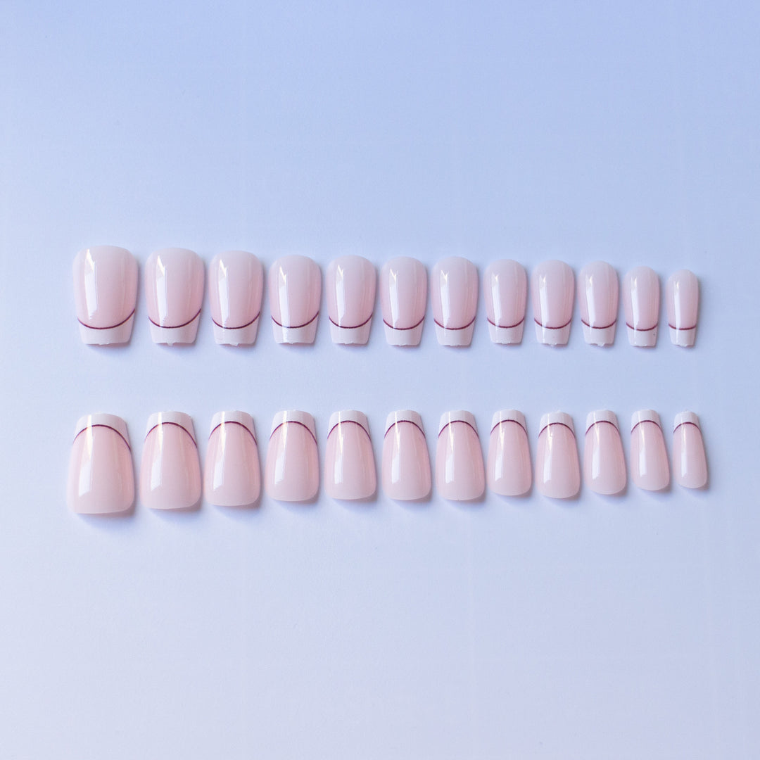 Elegante Franse Tipp Acryl Nagelkunst