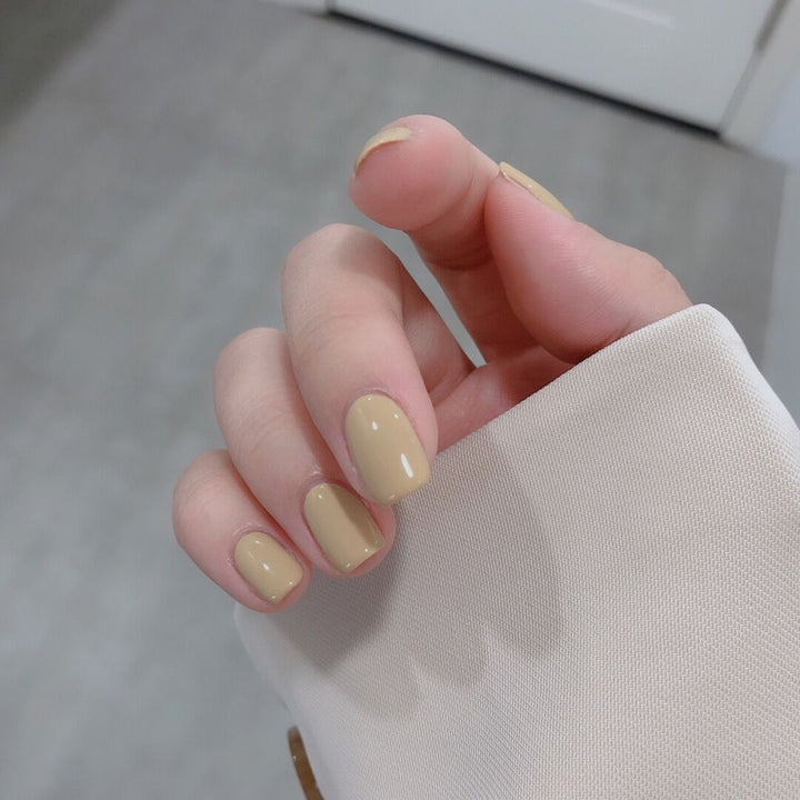 Premium Glänzende Nagelspitzen Karnz