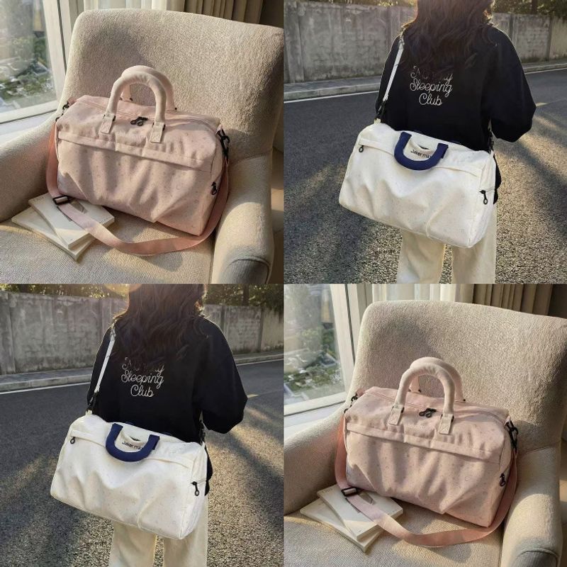 Vielseitige Reisetasche mit mehreren Fächern Karnz
