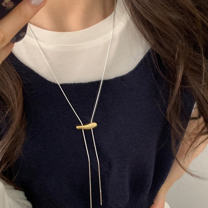 Minimalistische Halskette mit Elegantem Anhänger Karnz