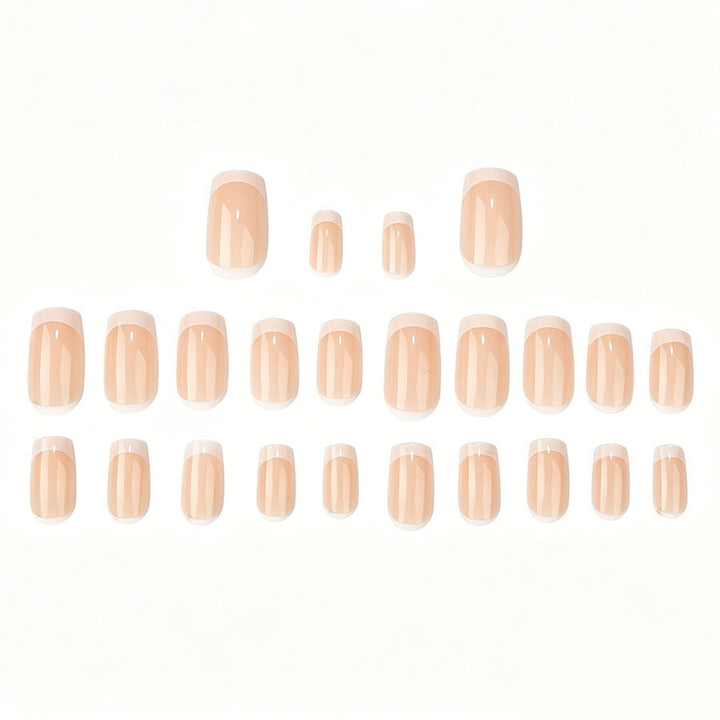 Kunstnagelset mit stilvollem French-Design und elegantem Glanz Karnz