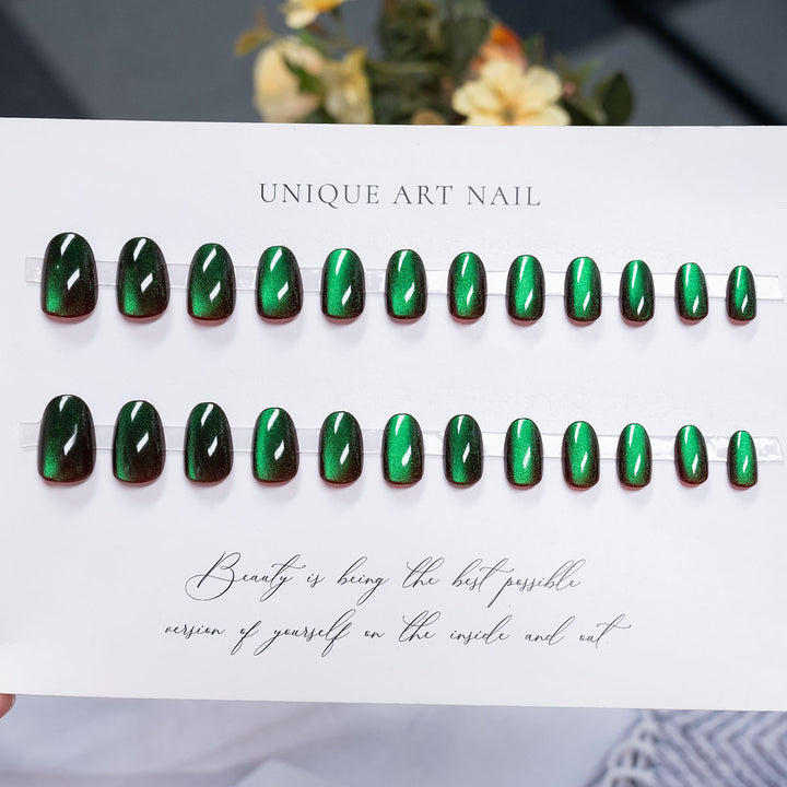 Glänzendes Press-On Nagelkunst Set