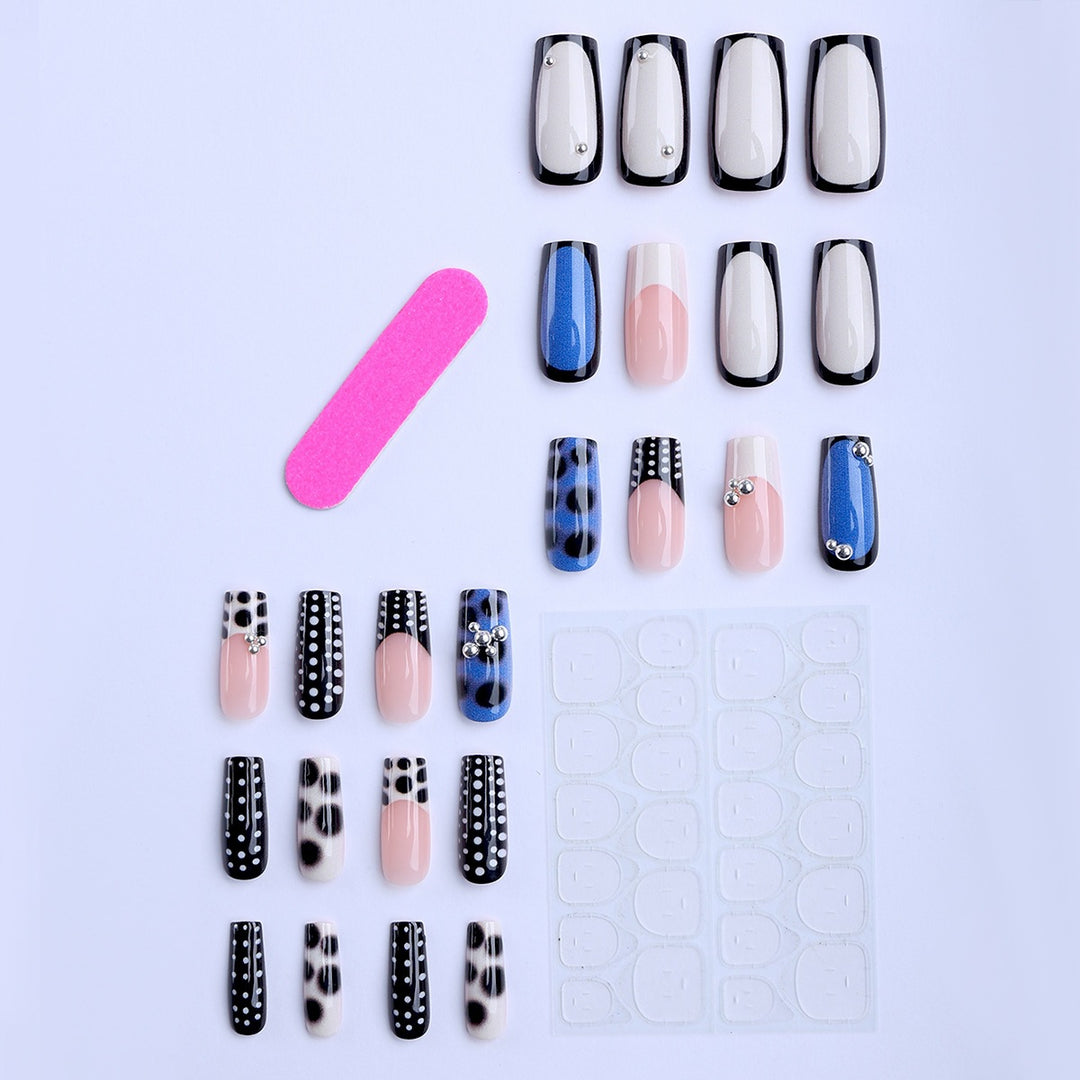 Kreative Nagelset mit 3D-Dekoration Karnz