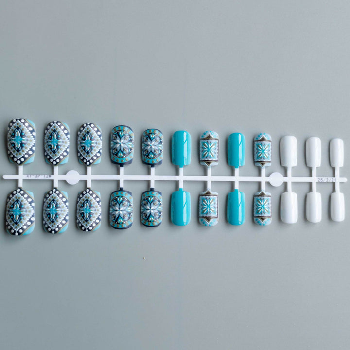 Künstlerisches Boho Nagelkunst Set