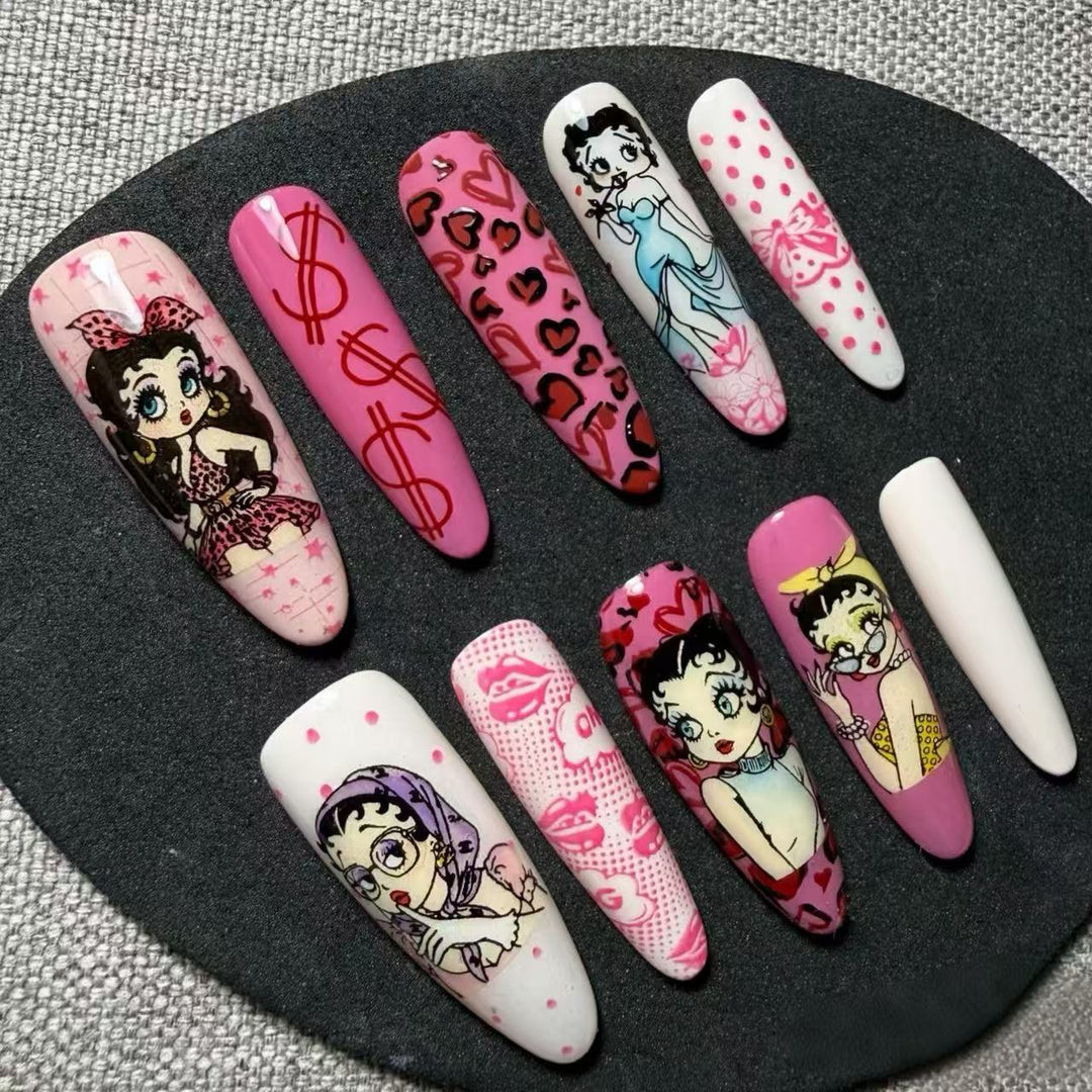 Künstlerische Lange Stiletto-Nagelverzierungen Karnz