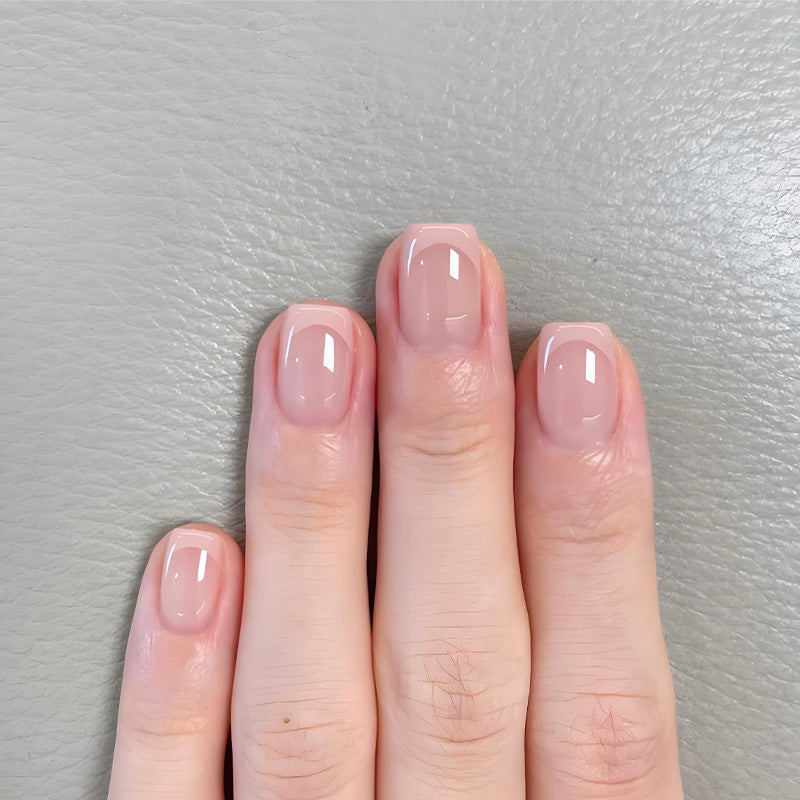 Kunstnagelset in eleganter Ombré-Optik Karnz