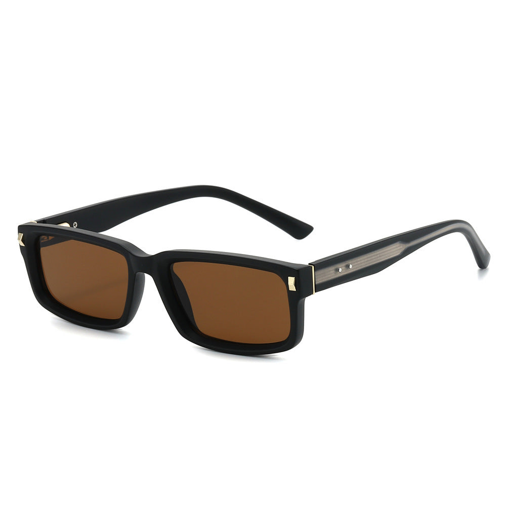 Damen Sonnenbrille im modernen Design Karnz