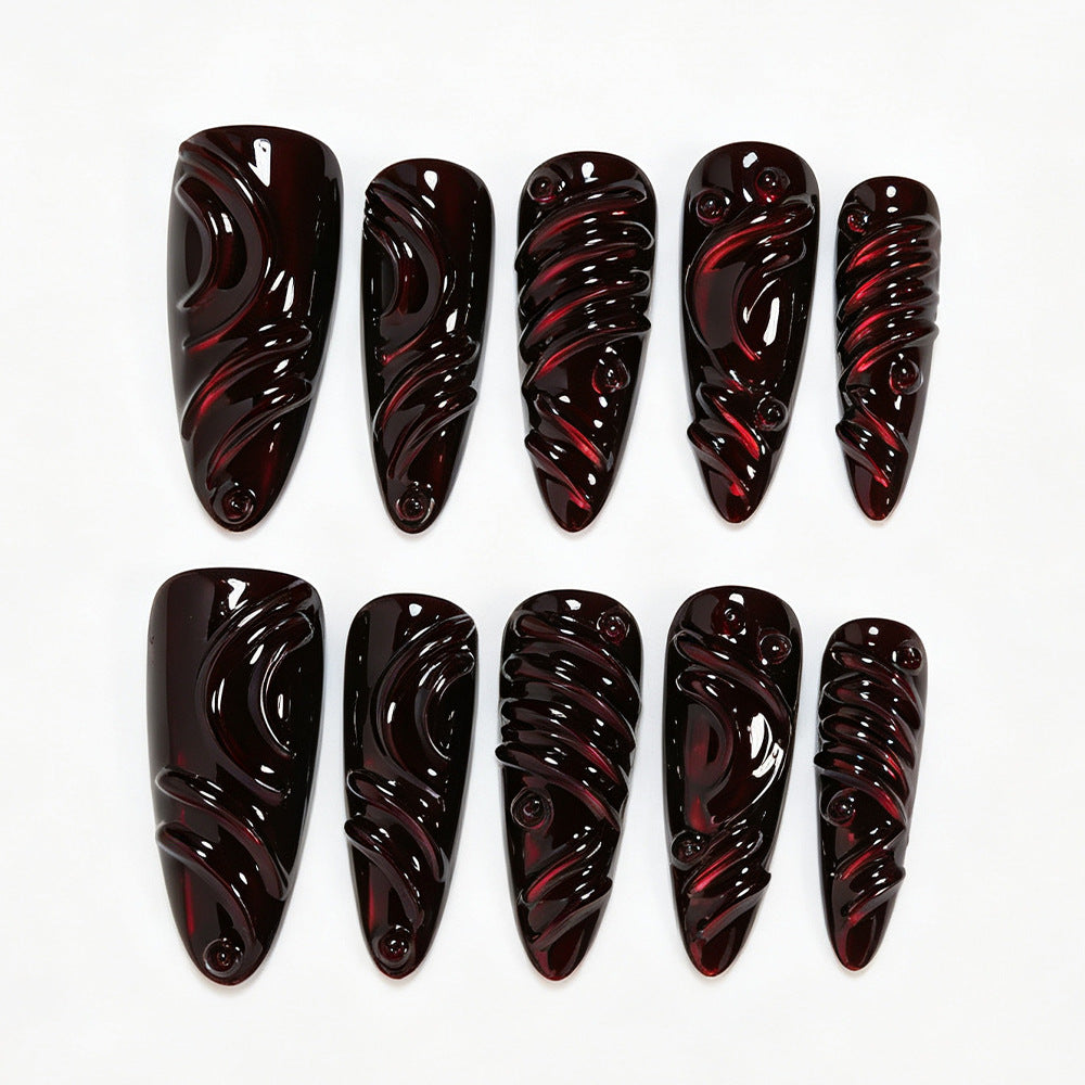 Künstlerische Stiletto-Nagelkunstverlängerungen Karnz